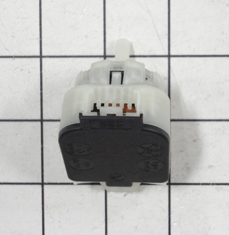 Photo 1 of 134762000 Frigidaire Washer Water Level Pressure Switch