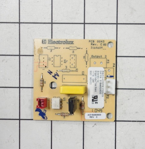 Photo 1 of Frigidaire 316460900 RELAY BOARD CONVECTION