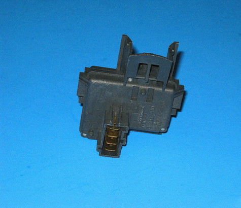 Photo 1 of Whirlpool WP22003813 SWITCH-LID